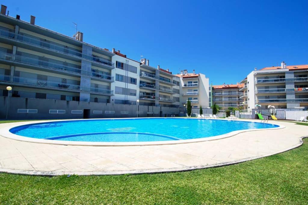 סאו מרטיניו דו פורטו Parasol Appartment מראה חיצוני תמונה