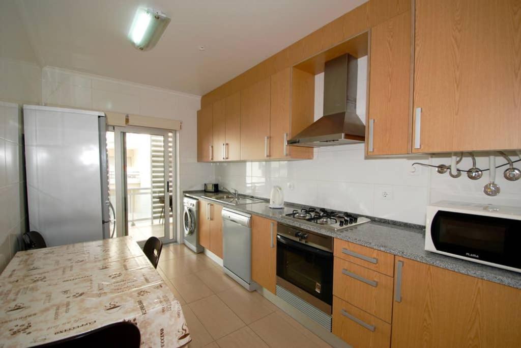 סאו מרטיניו דו פורטו Parasol Appartment מראה חיצוני תמונה